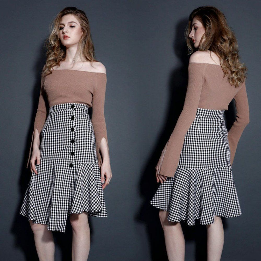 Checkered Fishtail Skirt  - Picture 3 of 5